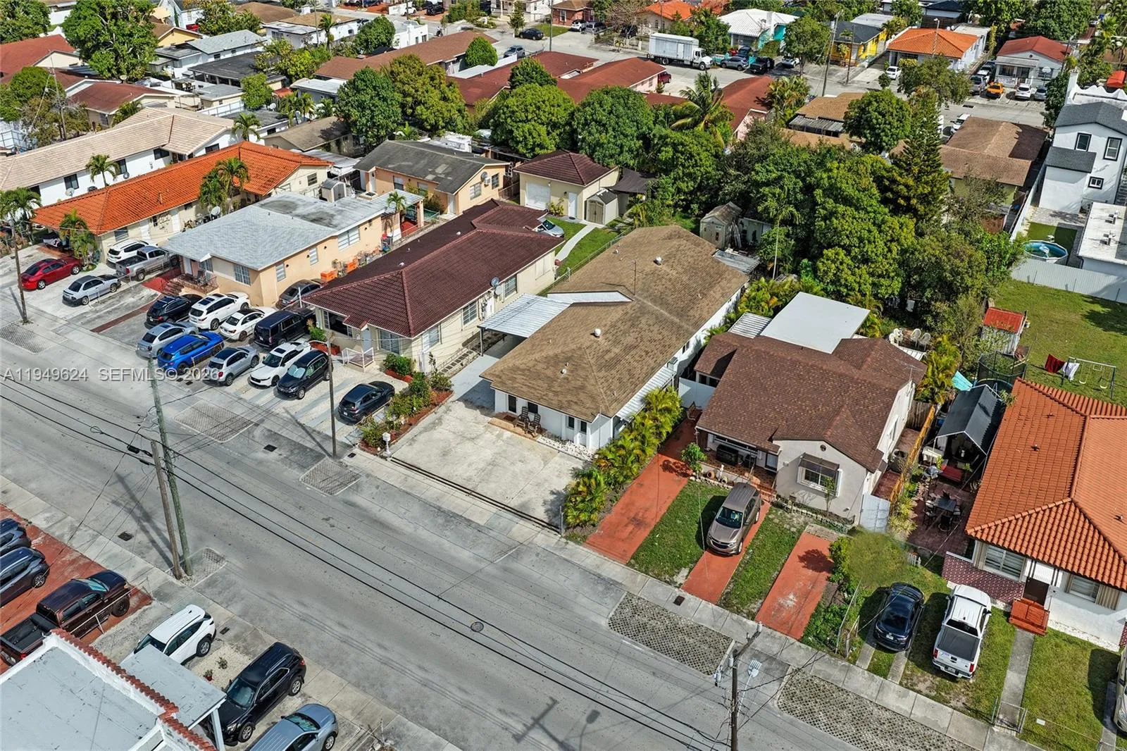 901 Nw 34th Ave, Miami, Florida 33125, Miami, Florida 33125, ,Residential Income,For Sale,901 Nw 34th Ave, Miami, Florida 33125,A11949624