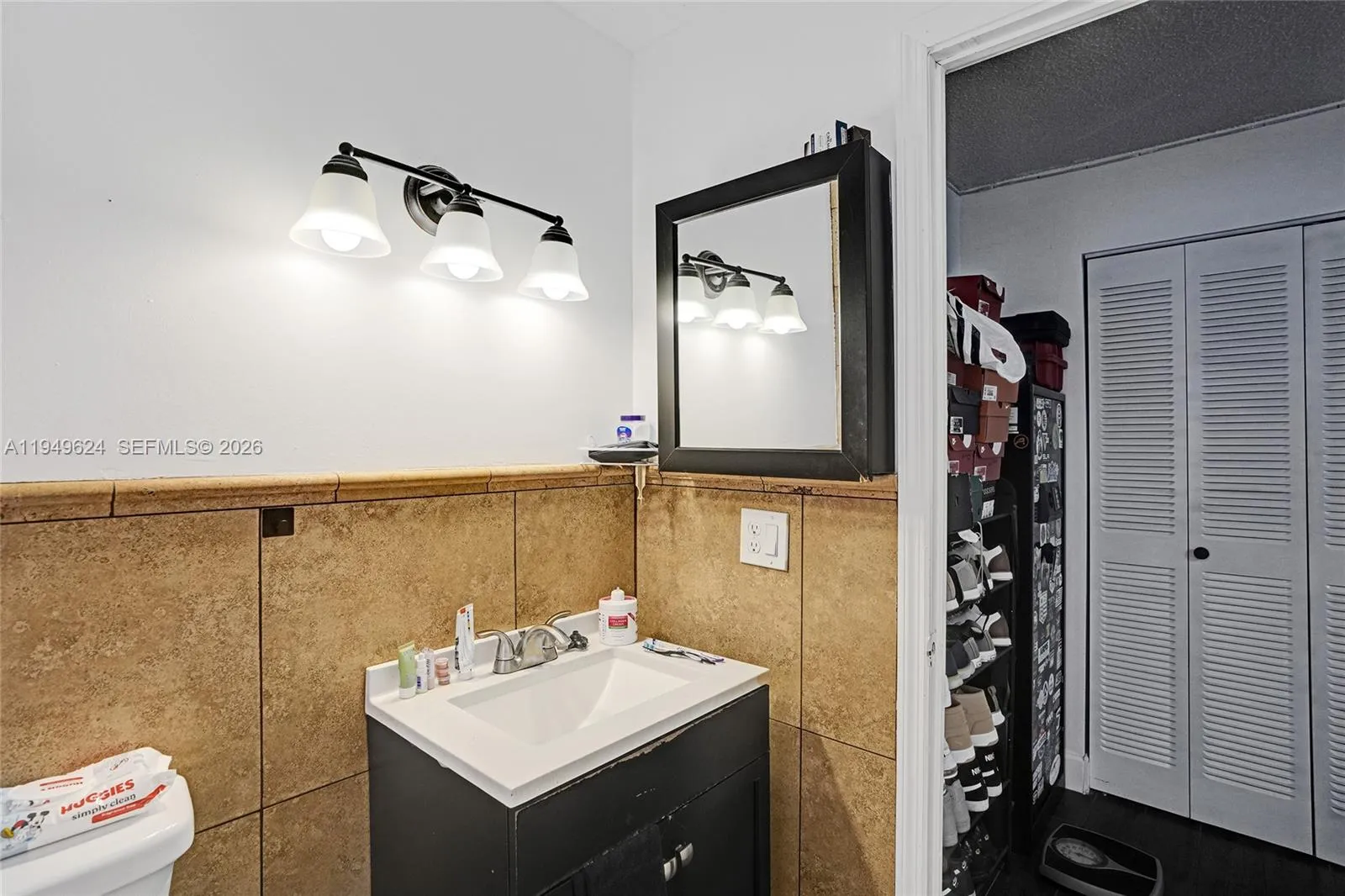 901 Nw 34th Ave, Miami, Florida 33125, Miami, Florida 33125, ,Residential Income,For Sale,901 Nw 34th Ave, Miami, Florida 33125,A11949624