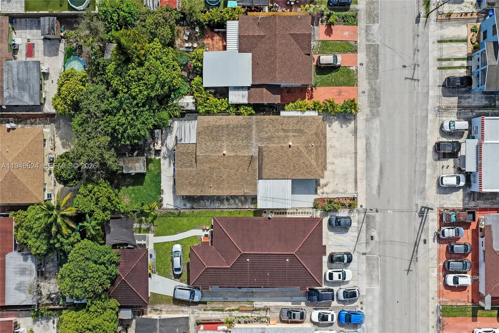 901 Nw 34th Ave, Miami, Florida 33125, Miami, Florida 33125, ,Residential Income,For Sale,901 Nw 34th Ave, Miami, Florida 33125,A11949624