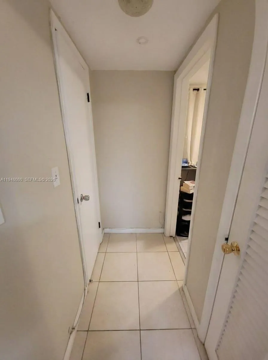 1591 Ne Miami Gardens Dr 205, Miami, Florida 33179, Miami, Florida 33179, 2 Bedrooms Bedrooms, ,2 BathroomsBathrooms,Residential Lease,For Rent,1591 Ne Miami Gardens Dr 205, Miami, Florida 33179,A11948080