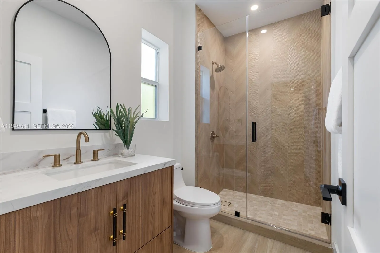 420 Ne 55th Ter, Miami, Florida 33137, Miami, Florida 33137, 4 Bedrooms Bedrooms, ,4 BathroomsBathrooms,Residential,For Sale,420 Ne 55th Ter, Miami, Florida 33137,A11949641