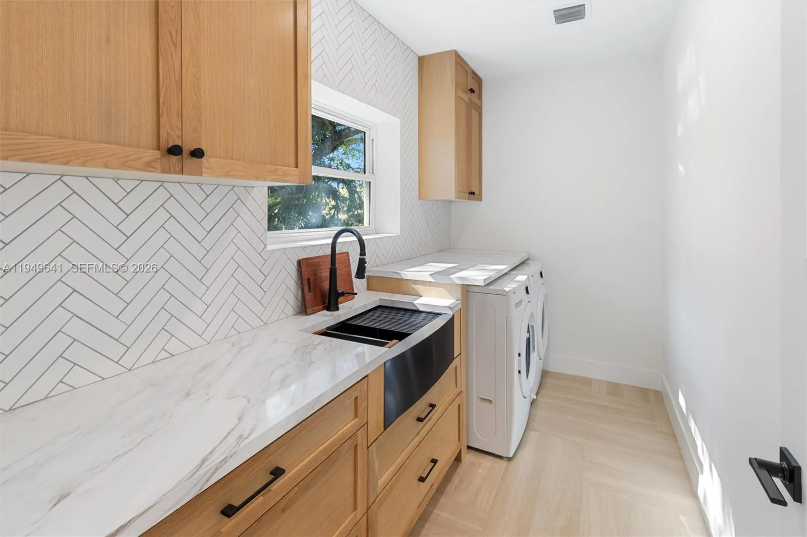 420 Ne 55th Ter, Miami, Florida 33137, Miami, Florida 33137, 4 Bedrooms Bedrooms, ,4 BathroomsBathrooms,Residential,For Sale,420 Ne 55th Ter, Miami, Florida 33137,A11949641