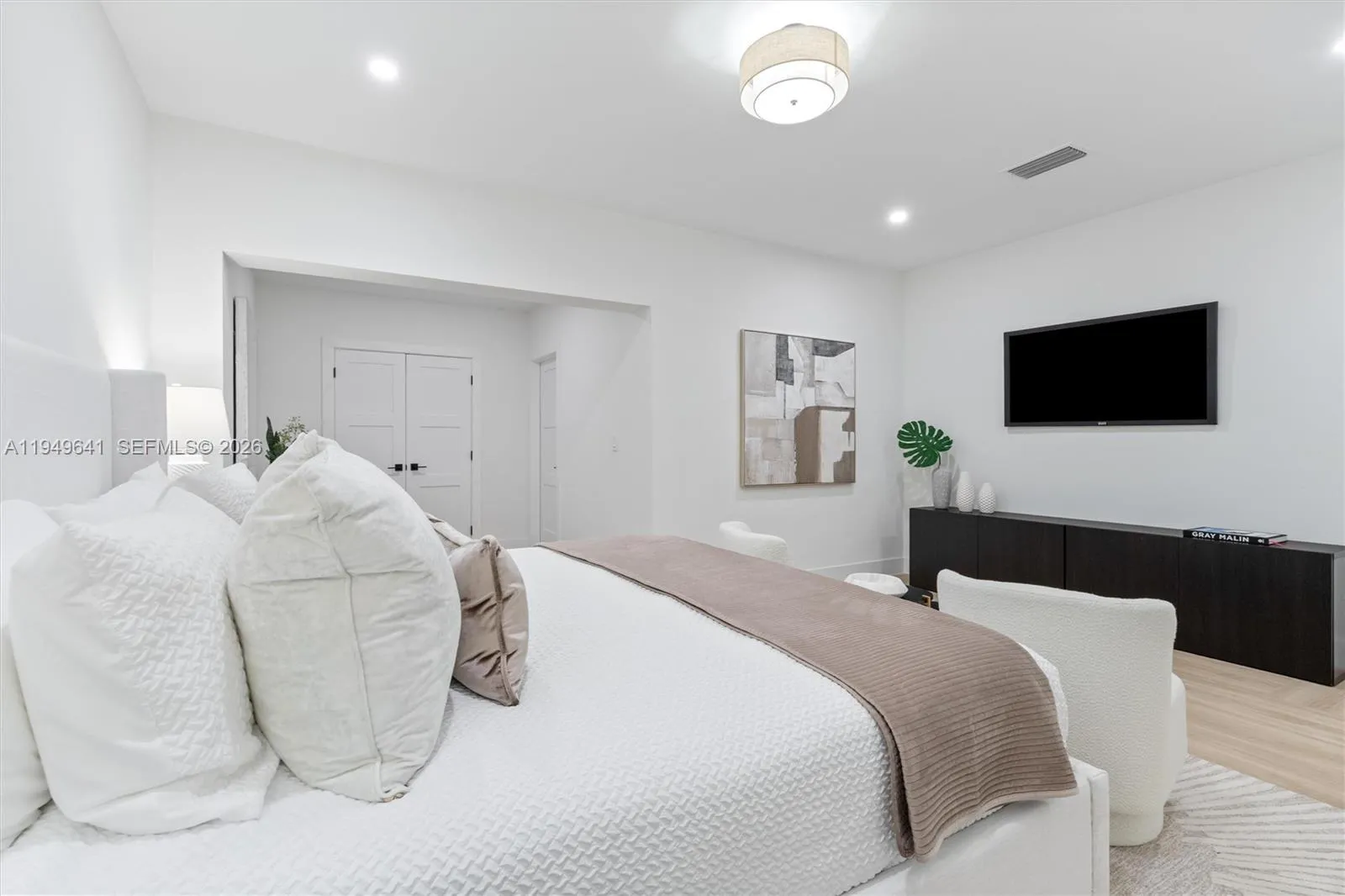 420 Ne 55th Ter, Miami, Florida 33137, Miami, Florida 33137, 4 Bedrooms Bedrooms, ,4 BathroomsBathrooms,Residential,For Sale,420 Ne 55th Ter, Miami, Florida 33137,A11949641