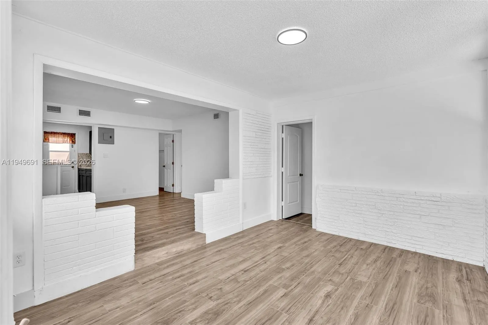 1824 Nw 25th Ave, Fort Lauderdale, Florida 33311, Fort Lauderdale, Florida 33311, 3 Bedrooms Bedrooms, ,1 BathroomBathrooms,Residential,For Sale,1824 Nw 25th Ave, Fort Lauderdale, Florida 33311,A11949691