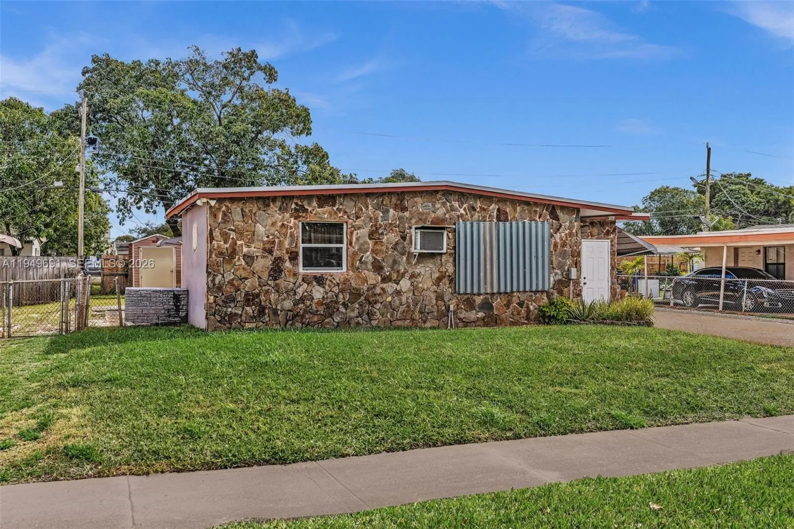 1824 Nw 25th Ave, Fort Lauderdale, Florida 33311, Fort Lauderdale, Florida 33311, 3 Bedrooms Bedrooms, ,1 BathroomBathrooms,Residential,For Sale,1824 Nw 25th Ave, Fort Lauderdale, Florida 33311,A11949691