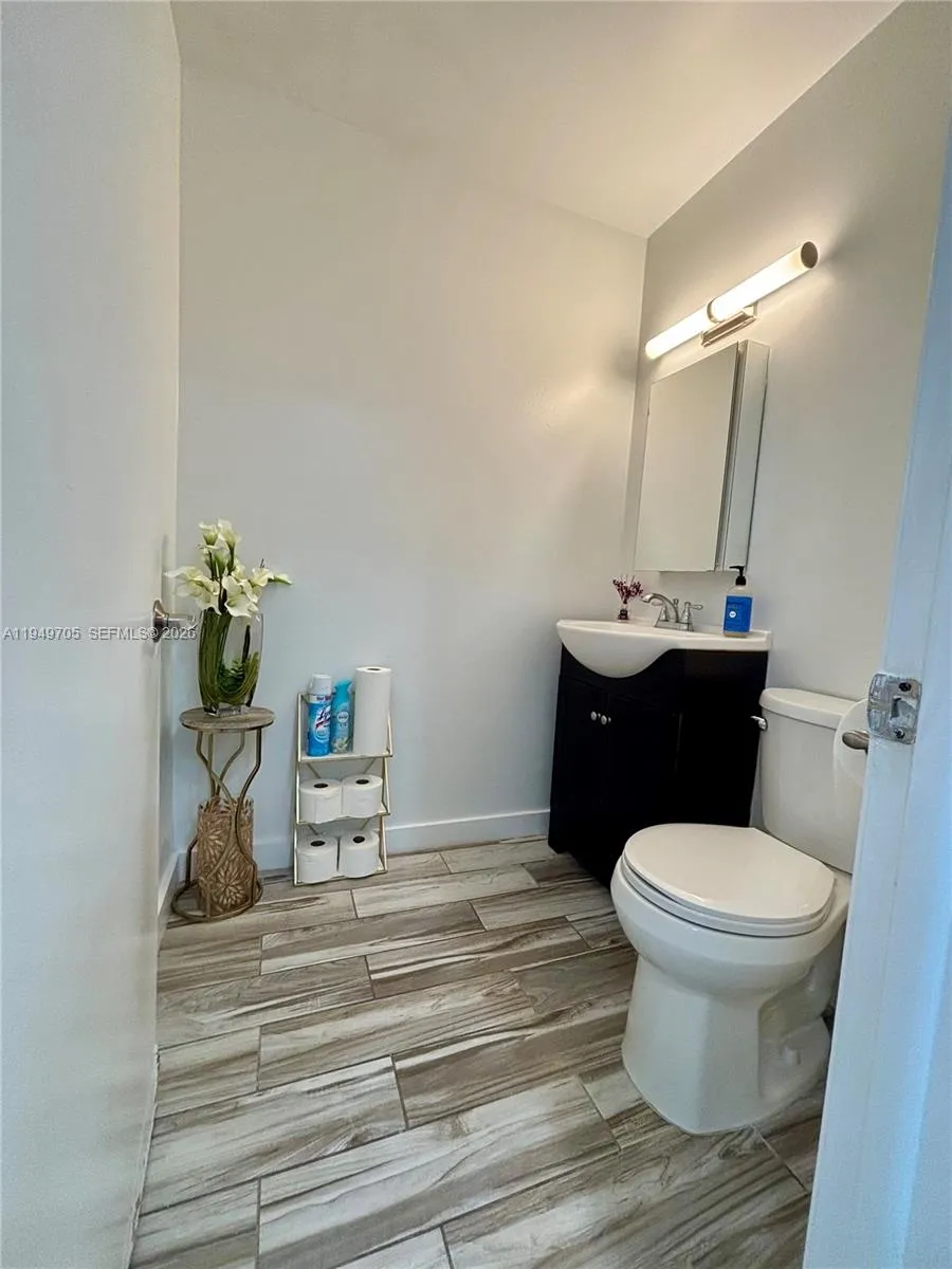 12392 Sw 82nd Ave 12392a, Pinecrest, Florida 33156, Pinecrest, Florida 33156, ,Commercial Lease,For Rent,12392 Sw 82nd Ave 12392a, Pinecrest, Florida 33156,A11949705