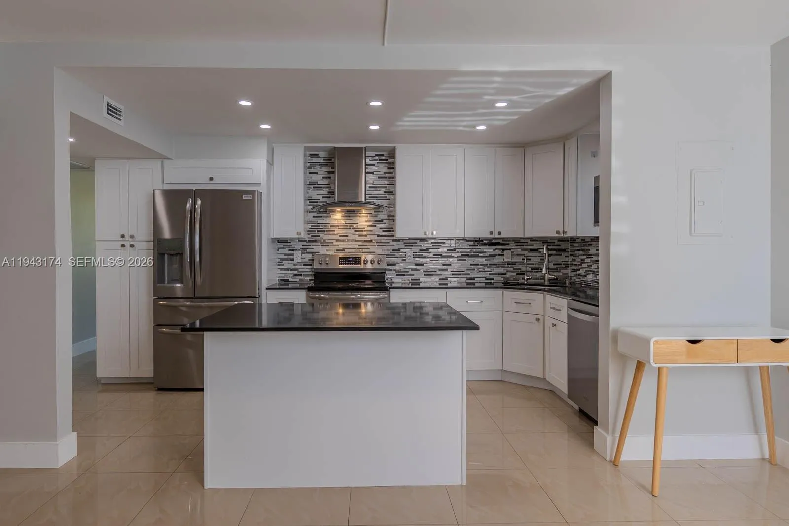 20291 Ne 30th Ave Ph08, Aventura, Florida 33180, Aventura, Florida 33180, 3 Bedrooms Bedrooms, ,2 BathroomsBathrooms,Residential Lease,For Rent,20291 Ne 30th Ave Ph08, Aventura, Florida 33180,A11943174