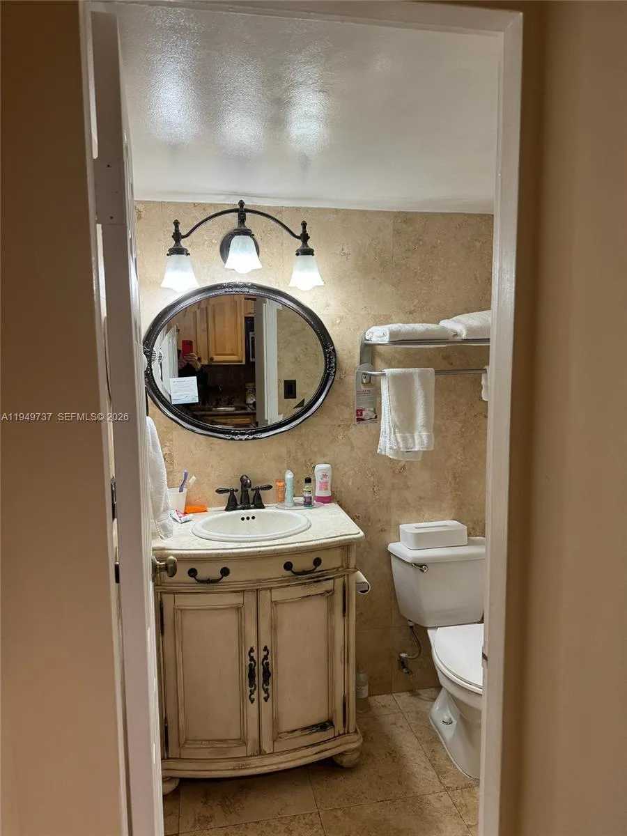 19201 Collins Ave 831, Sunny Isles Beach, Florida, Sunny Isles Beach, Florida 33160, ,1 BathroomBathrooms,Residential,For Sale,19201 Collins Ave 831, Sunny Isles Beach, Florida ,A11949737