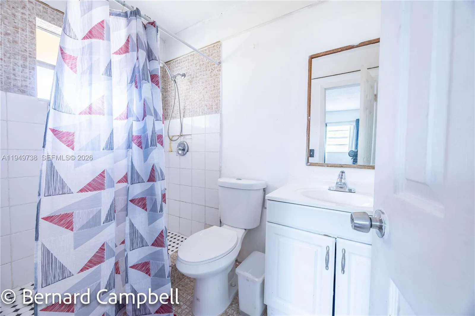 129 Se 5th St 1-4, Hallandale Beach, Florida 33009, Hallandale Beach, Florida 33009, 1 Bedroom Bedrooms, ,1 BathroomBathrooms,Residential Lease,For Rent,129 Se 5th St 1-4, Hallandale Beach, Florida 33009,A11949738