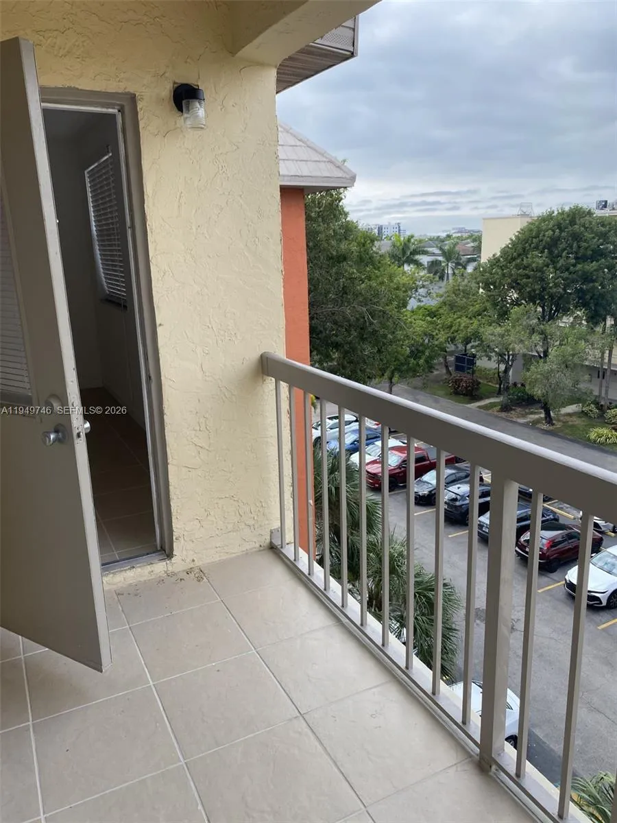 8180 Geneva Ct 521, Doral, Florida 33166, Doral, Florida 33166, 1 Bedroom Bedrooms, ,1 BathroomBathrooms,Residential Lease,For Rent,8180 Geneva Ct 521, Doral, Florida 33166,A11949746