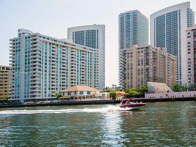 1833 S Ocean Dr 607, Hallandale Beach, Florida 330, Hallandale Beach, Florida 33009, 2 Bedrooms Bedrooms, ,2 BathroomsBathrooms,Residential,For Sale,1833 S Ocean Dr 607, Hallandale Beach, Florida 330,A11949790