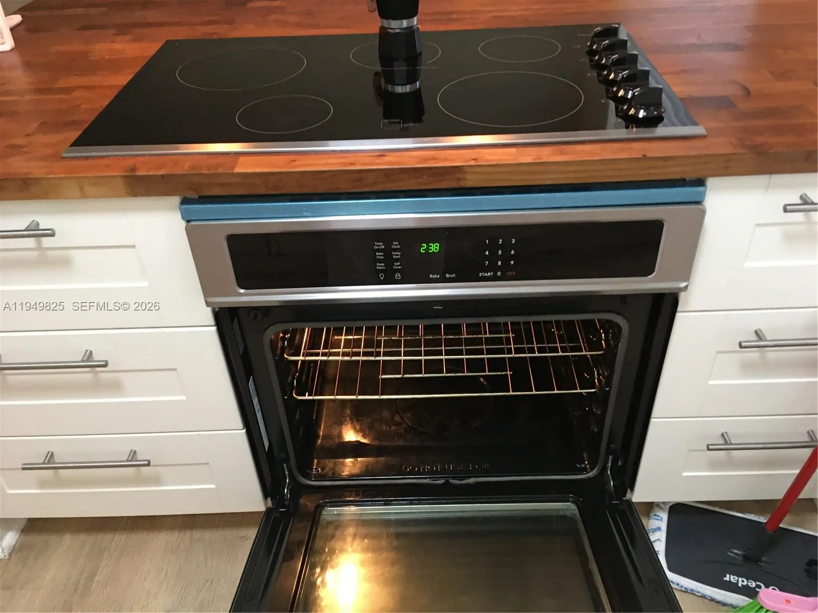 661 Sw 11th St 22w, Miami, Florida 33129, Miami, Florida 33129, 2 Bedrooms Bedrooms, ,1 BathroomBathrooms,Residential Lease,For Rent,661 Sw 11th St 22w, Miami, Florida 33129,A11949825