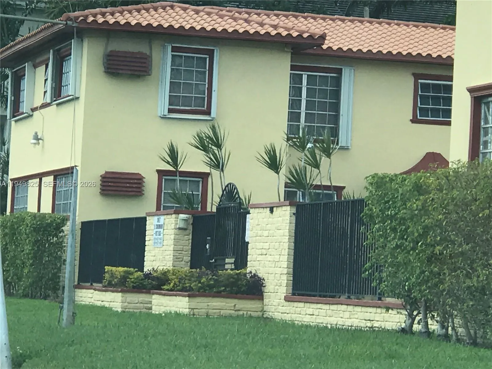 661 Sw 11th St 22w, Miami, Florida 33129, Miami, Florida 33129, 2 Bedrooms Bedrooms, ,1 BathroomBathrooms,Residential Lease,For Rent,661 Sw 11th St 22w, Miami, Florida 33129,A11949825