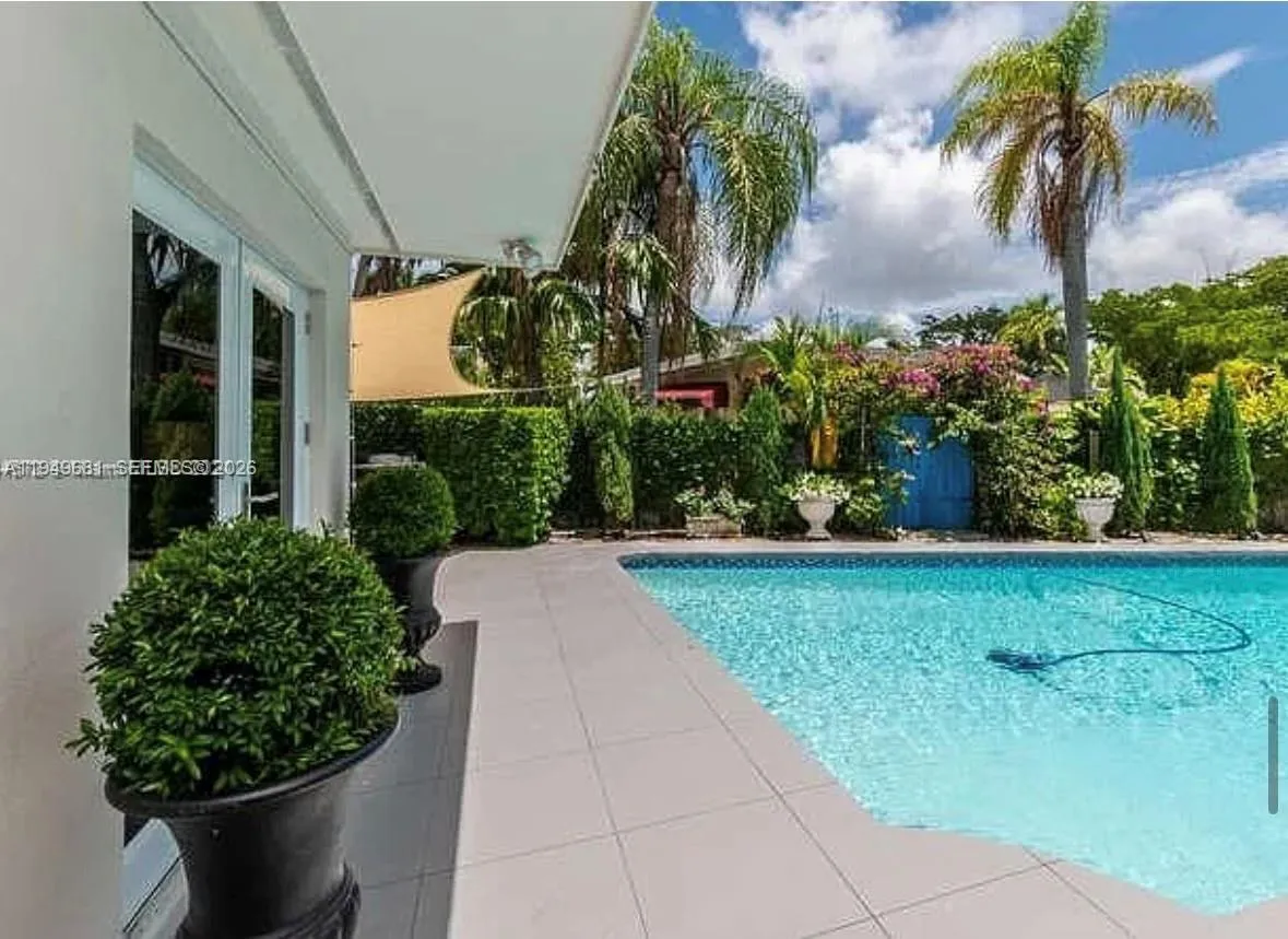 2075 S Hibiscus Dr, North Miami, Florida 33181, North Miami, Florida 33181, 3 Bedrooms Bedrooms, ,3 BathroomsBathrooms,Residential,For Sale,2075 S Hibiscus Dr, North Miami, Florida 33181,A11949681 2075 S Hibiscus Dr, North Miami, Florida 33181, North Miami, Florida 33181, 3 Bedrooms Bedrooms, ,3 BathroomsBathrooms,Residential,For Sale,2075 S Hibiscus Dr, North Miami, Florida 33181,A11949681