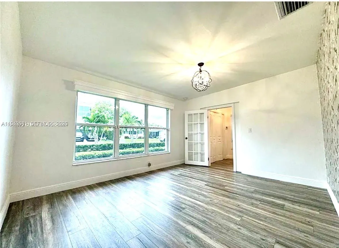 2075 S Hibiscus Dr, North Miami, Florida 33181, North Miami, Florida 33181, 3 Bedrooms Bedrooms, ,3 BathroomsBathrooms,Residential,For Sale,2075 S Hibiscus Dr, North Miami, Florida 33181,A11949681