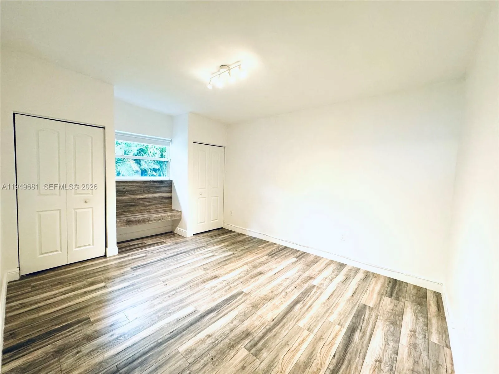 2075 S Hibiscus Dr, North Miami, Florida 33181, North Miami, Florida 33181, 3 Bedrooms Bedrooms, ,3 BathroomsBathrooms,Residential,For Sale,2075 S Hibiscus Dr, North Miami, Florida 33181,A11949681