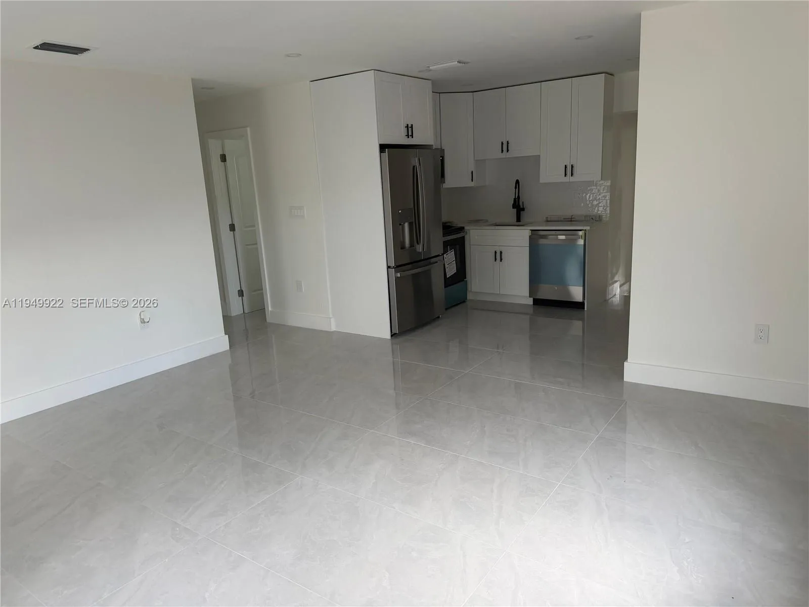 15920 Nw 17th Ct, Miami Gardens, Florida 33054, Miami Gardens, Florida 33054, 5 Bedrooms Bedrooms, ,3 BathroomsBathrooms,Residential Lease,For Rent,15920 Nw 17th Ct, Miami Gardens, Florida 33054,A11949922