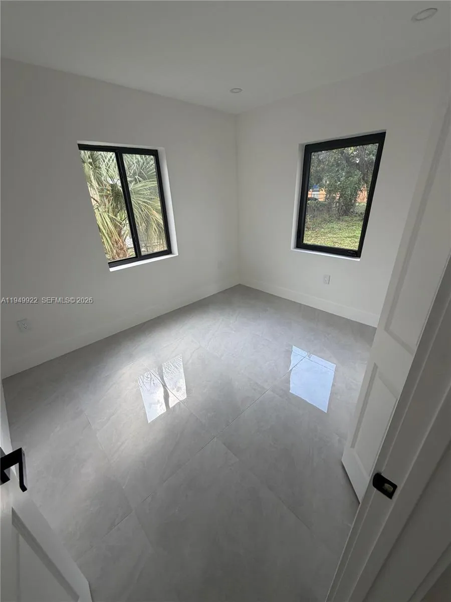 15920 Nw 17th Ct, Miami Gardens, Florida 33054, Miami Gardens, Florida 33054, 5 Bedrooms Bedrooms, ,3 BathroomsBathrooms,Residential Lease,For Rent,15920 Nw 17th Ct, Miami Gardens, Florida 33054,A11949922