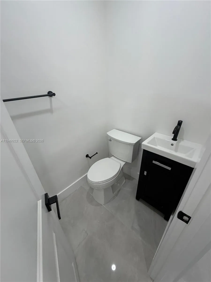 15920 Nw 17th Ct, Miami Gardens, Florida 33054, Miami Gardens, Florida 33054, 5 Bedrooms Bedrooms, ,3 BathroomsBathrooms,Residential Lease,For Rent,15920 Nw 17th Ct, Miami Gardens, Florida 33054,A11949922