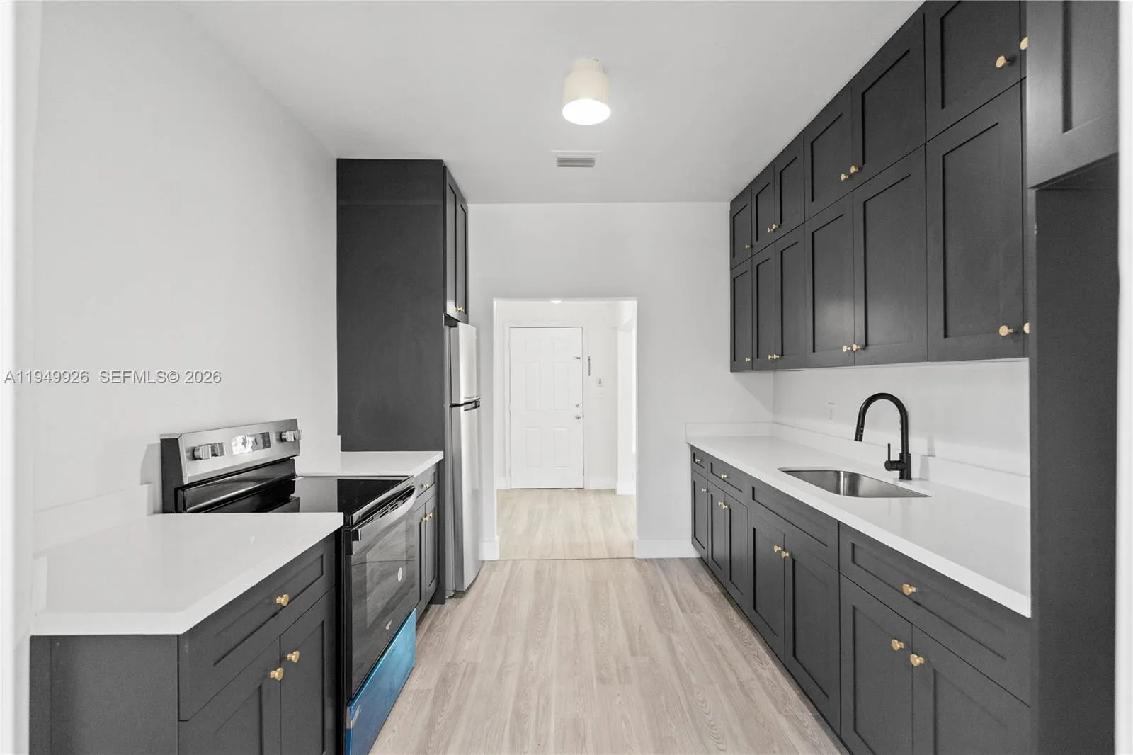 113 Nw 57th St 1, Miami, Florida 33127, Miami, Florida 33127, 2 Bedrooms Bedrooms, ,2 BathroomsBathrooms,Residential Lease,For Rent,113 Nw 57th St 1, Miami, Florida 33127,A11949926