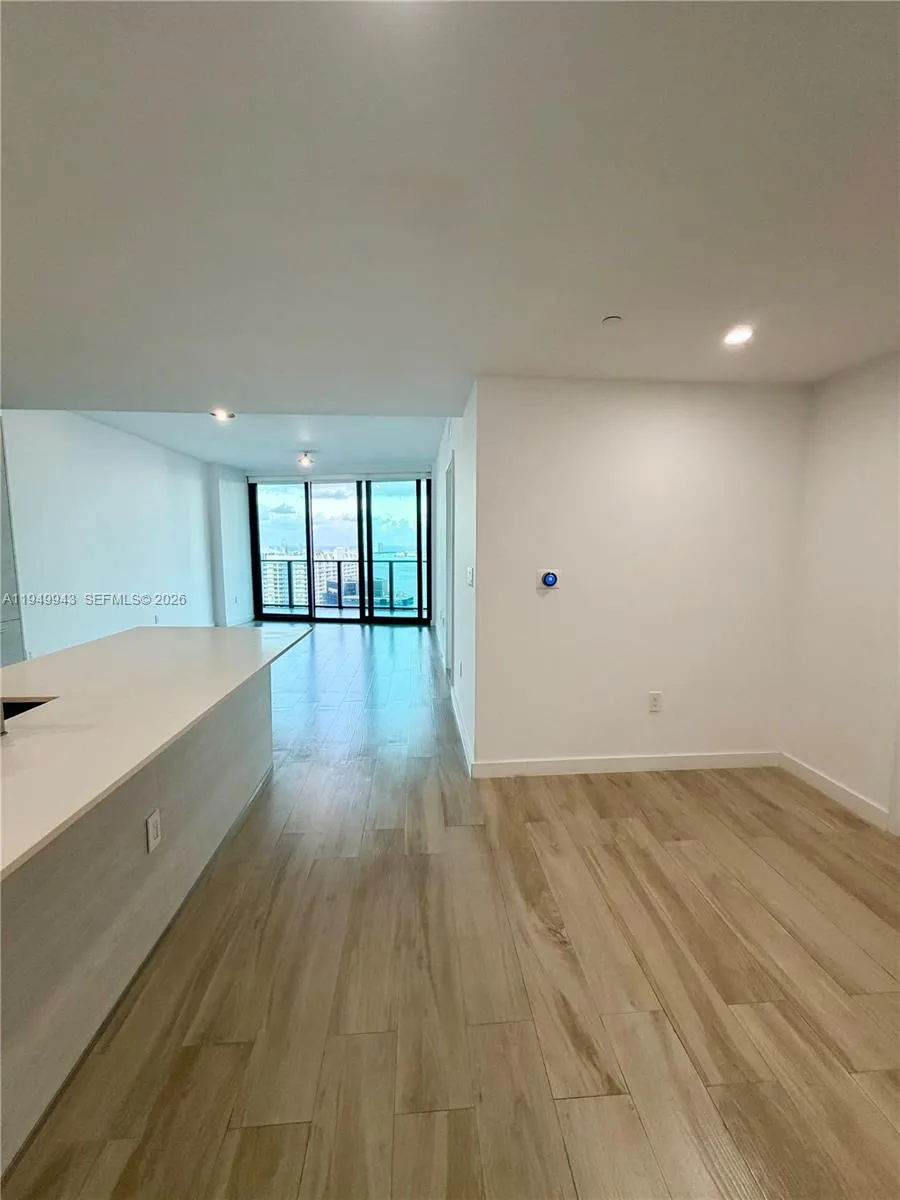 1300 S Miami Ave 4004, Miami, Florida 33130, Miami, Florida 33130, 1 Bedroom Bedrooms, ,1 BathroomBathrooms,Residential Lease,For Rent,1300 S Miami Ave 4004, Miami, Florida 33130,A11949943