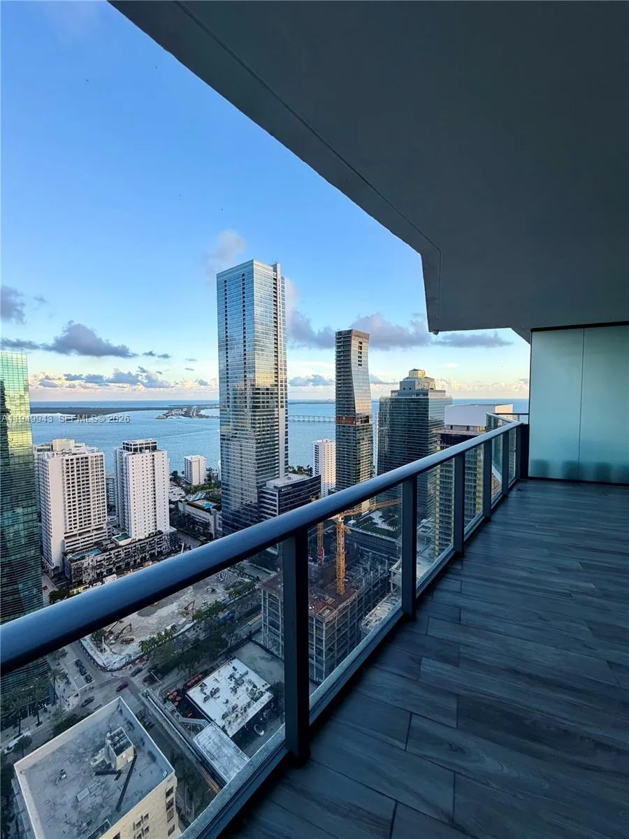 1300 S Miami Ave 4004, Miami, Florida 33130, Miami, Florida 33130, 1 Bedroom Bedrooms, ,1 BathroomBathrooms,Residential Lease,For Rent,1300 S Miami Ave 4004, Miami, Florida 33130,A11949943