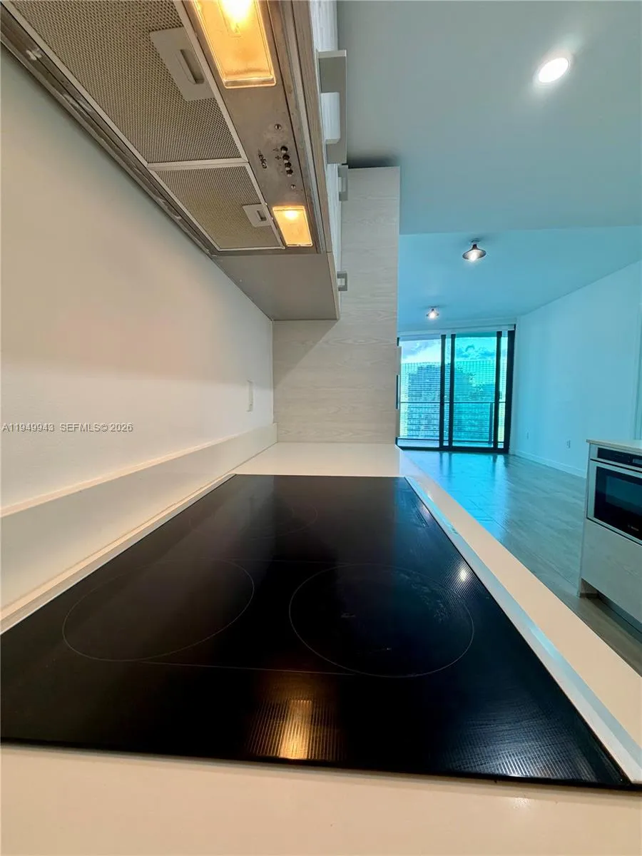 1300 S Miami Ave 4004, Miami, Florida 33130, Miami, Florida 33130, 1 Bedroom Bedrooms, ,1 BathroomBathrooms,Residential Lease,For Rent,1300 S Miami Ave 4004, Miami, Florida 33130,A11949943