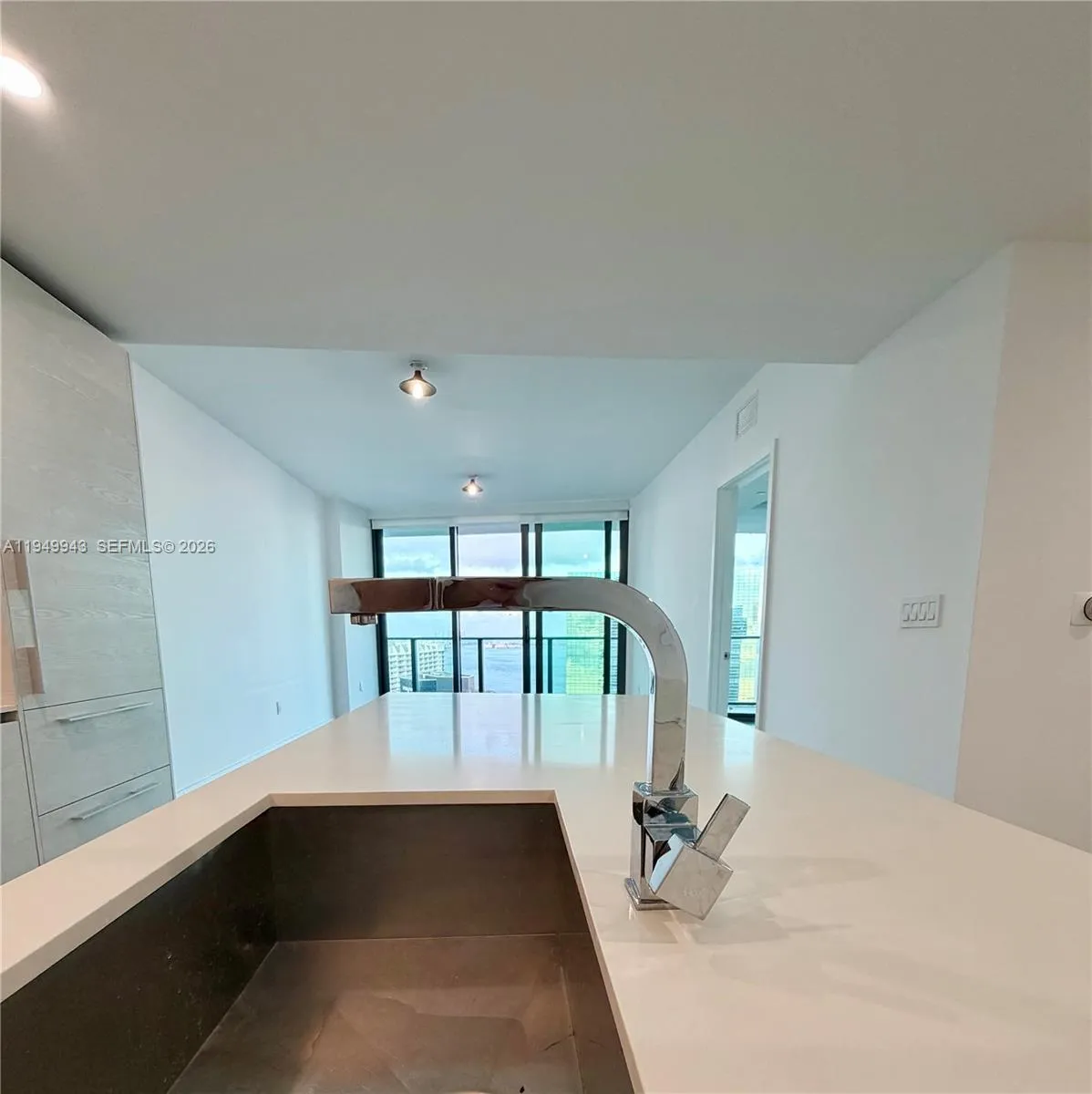1300 S Miami Ave 4004, Miami, Florida 33130, Miami, Florida 33130, 1 Bedroom Bedrooms, ,1 BathroomBathrooms,Residential Lease,For Rent,1300 S Miami Ave 4004, Miami, Florida 33130,A11949943