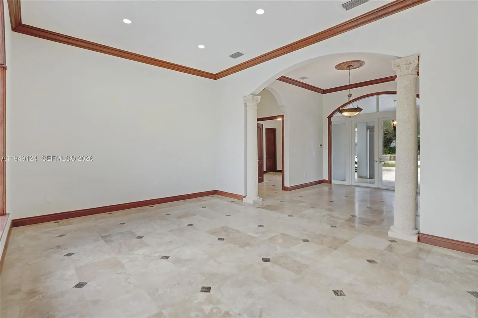 8480 Sw 98th St, Miami, Florida 33156, Miami, Florida 33156, 7 Bedrooms Bedrooms, ,6 BathroomsBathrooms,Residential Lease,For Rent,8480 Sw 98th St, Miami, Florida 33156,A11949124