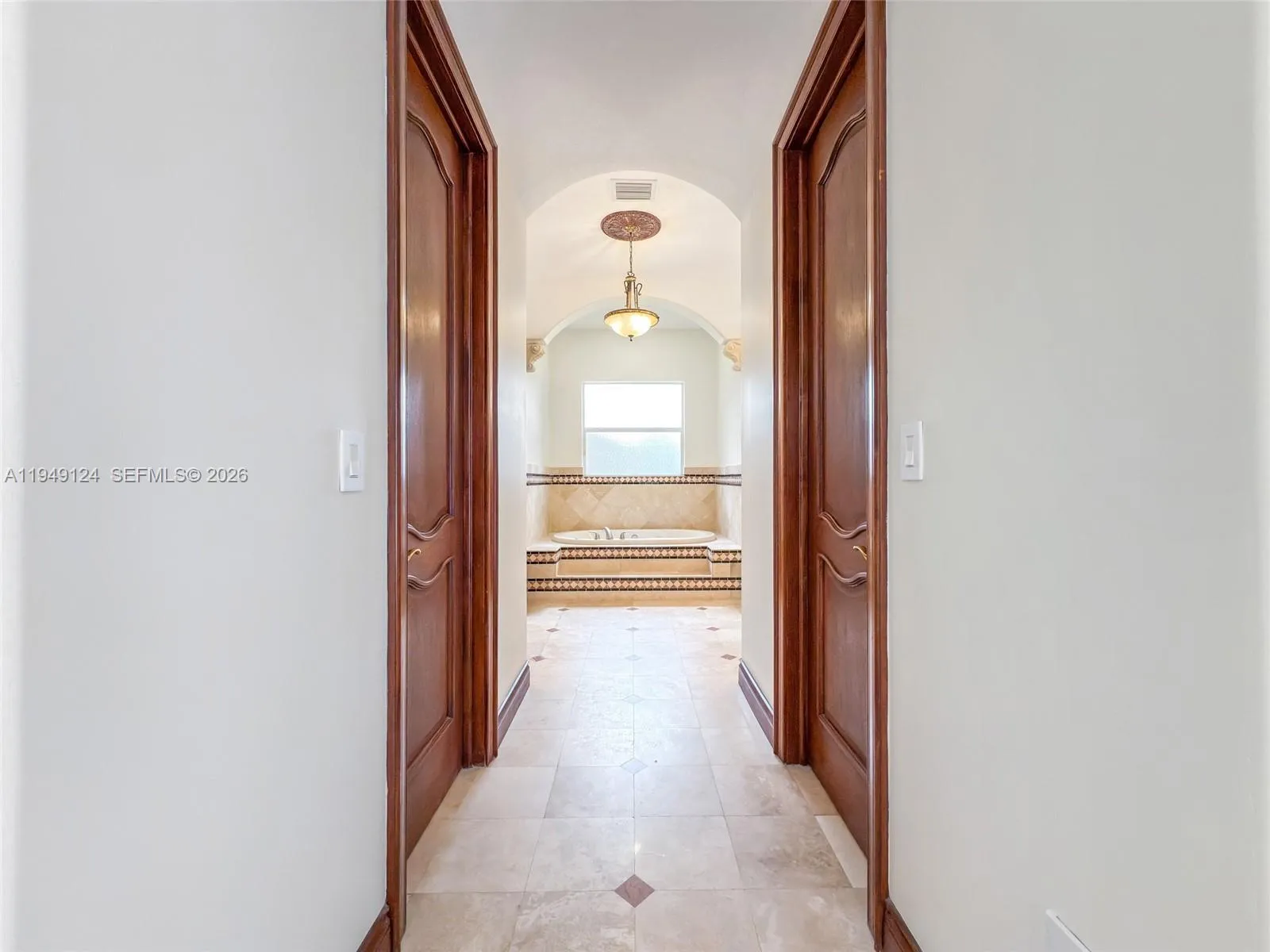 8480 Sw 98th St, Miami, Florida 33156, Miami, Florida 33156, 7 Bedrooms Bedrooms, ,6 BathroomsBathrooms,Residential Lease,For Rent,8480 Sw 98th St, Miami, Florida 33156,A11949124