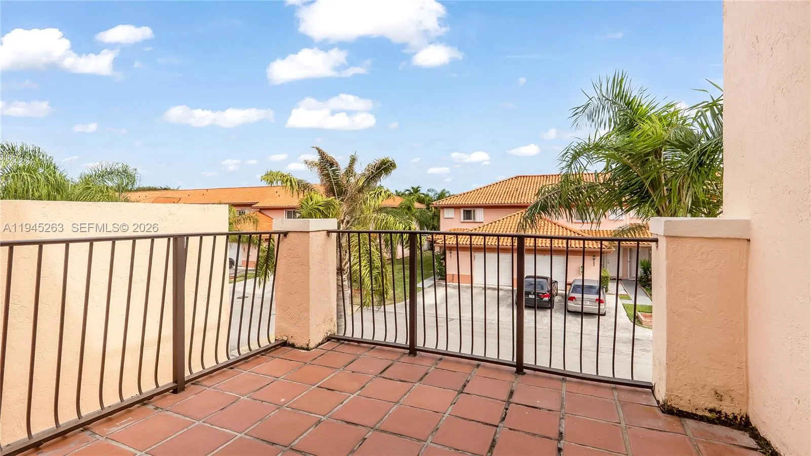 20820 San Simeon Way 24-g, Miami, Florida 33179, Miami, Florida 33179, 3 Bedrooms Bedrooms, ,3 BathroomsBathrooms,Residential,For Sale,20820 San Simeon Way 24-g, Miami, Florida 33179,A11945263