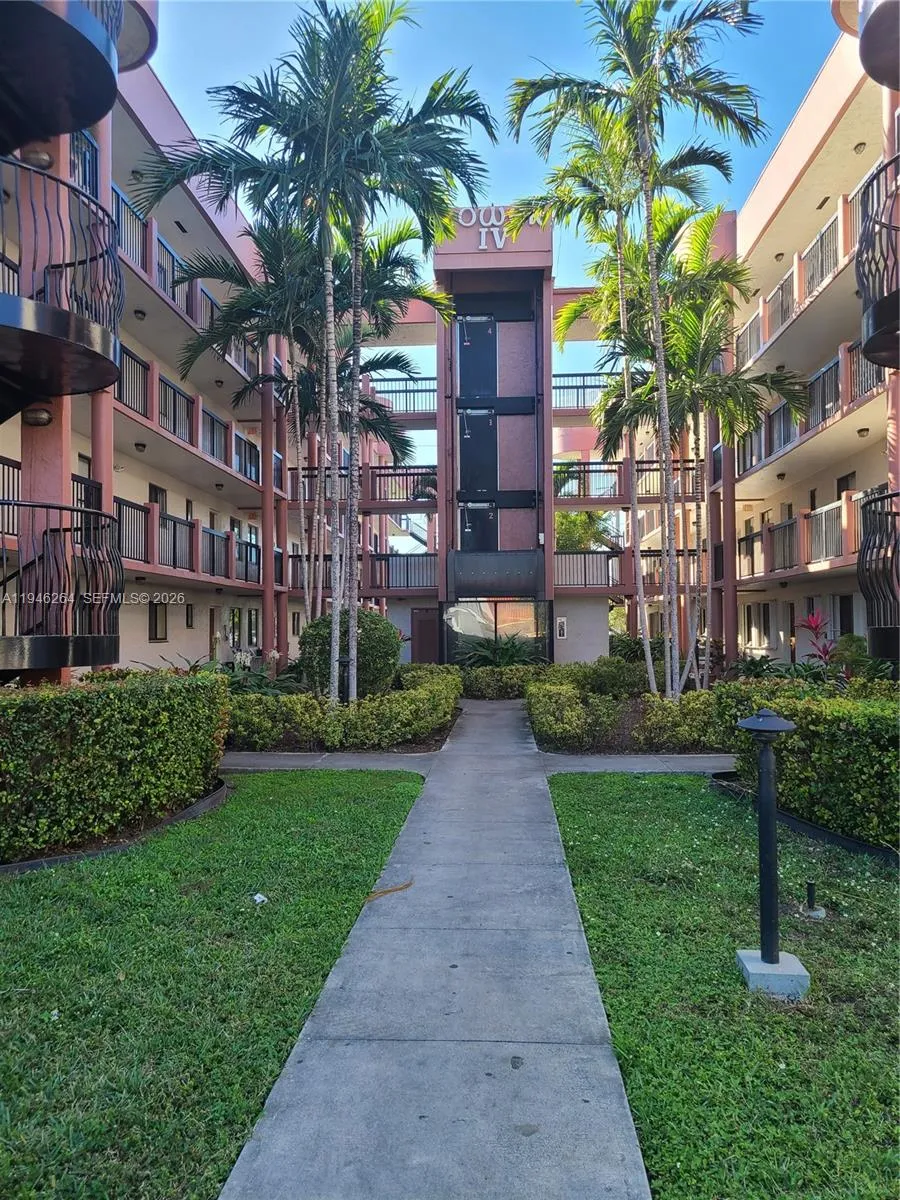 5440 W 21st 302, Hialeah, Florida 33016, Hialeah, Florida 33016, 2 Bedrooms Bedrooms, ,2 BathroomsBathrooms,Residential Lease,For Rent,5440 W 21st 302, Hialeah, Florida 33016,A11946264
