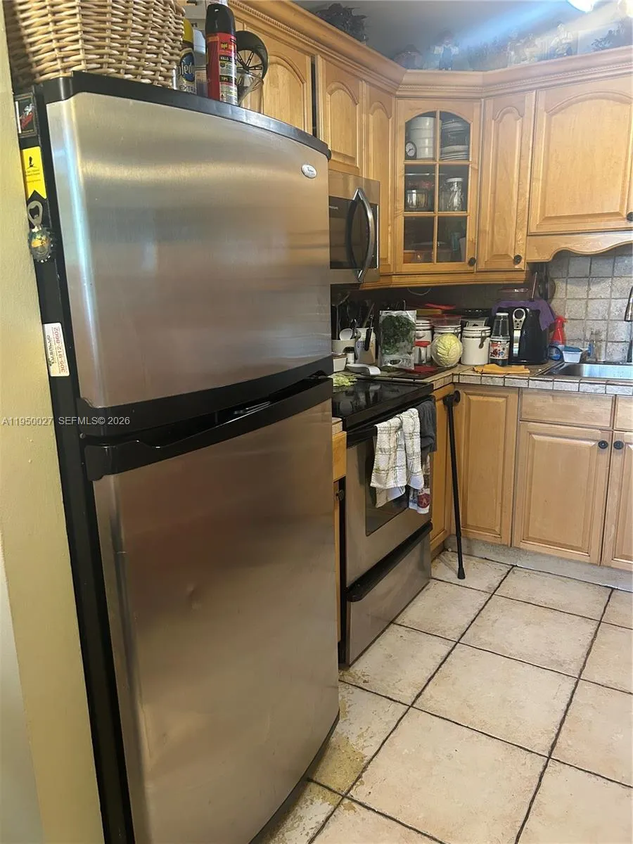 13455 Sw 9th Ct 112j, Pembroke Pines, Florida 3302, Pembroke Pines, Florida 33027, 2 Bedrooms Bedrooms, ,1 BathroomBathrooms,Residential,For Sale,13455 Sw 9th Ct 112j, Pembroke Pines, Florida 3302,A11950027
