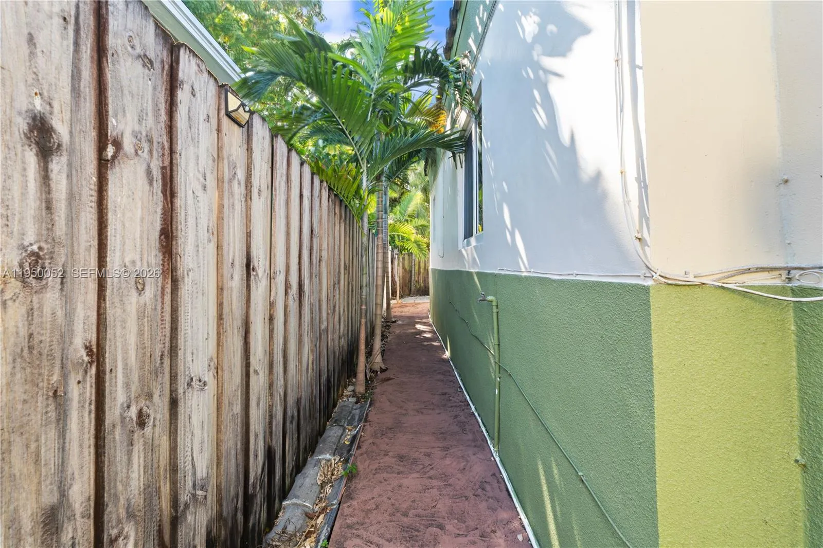 1428 Sw 20th St, Miami, Florida 33145, Miami, Florida 33145, ,Residential Income,For Sale,1428 Sw 20th St, Miami, Florida 33145,A11950052