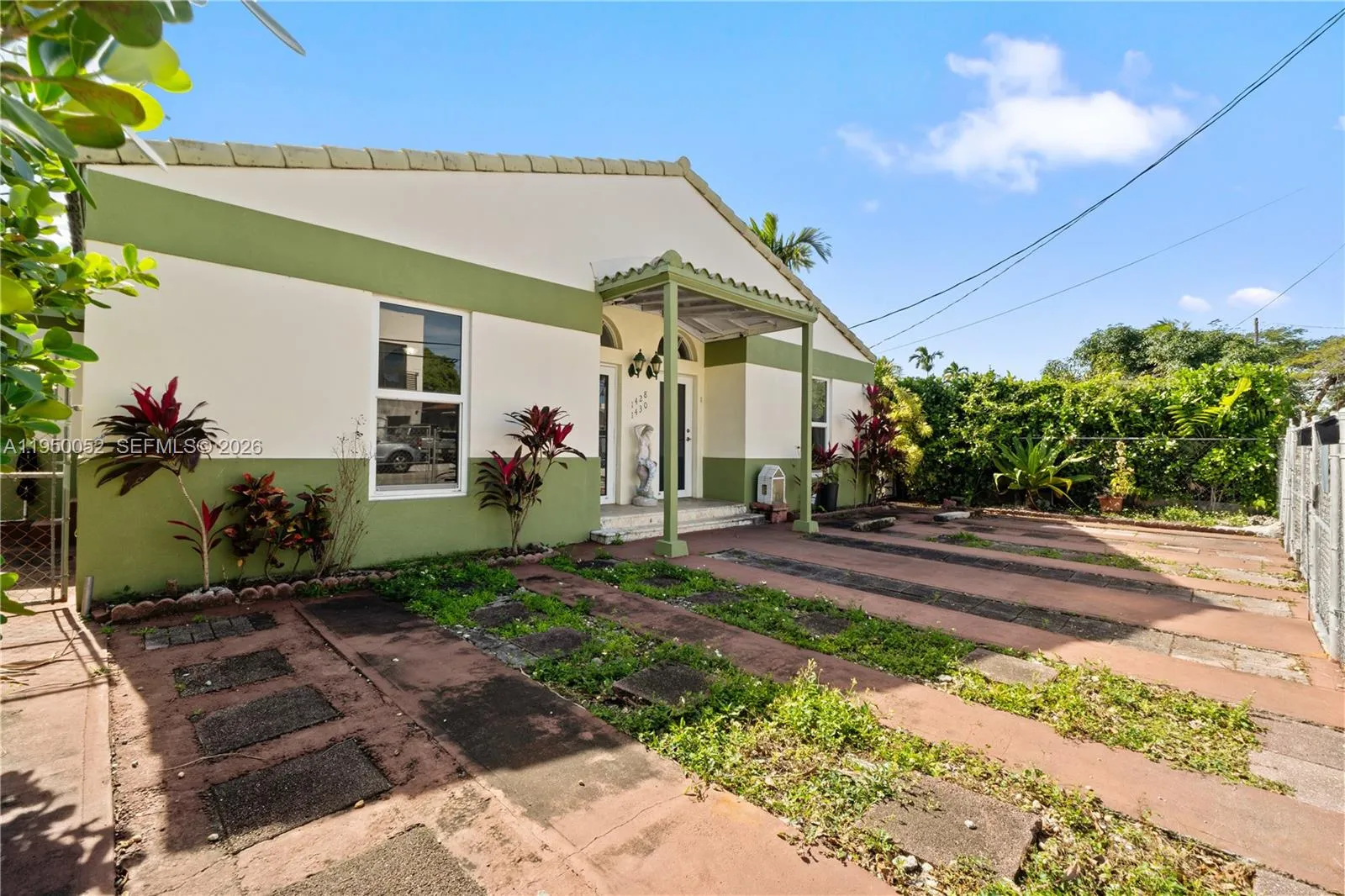 1428 Sw 20th St, Miami, Florida 33145, Miami, Florida 33145, ,Residential Income,For Sale,1428 Sw 20th St, Miami, Florida 33145,A11950052