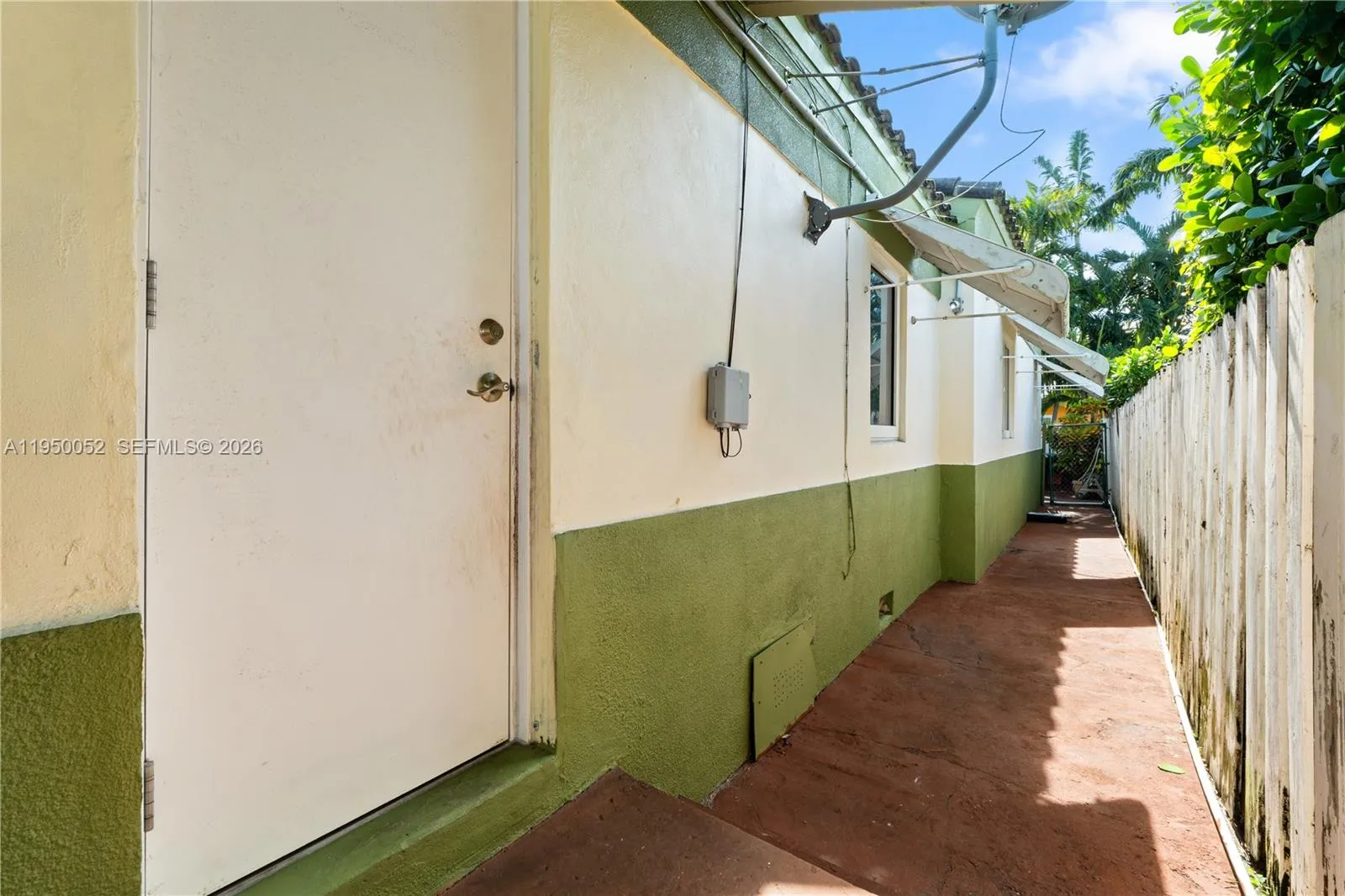 1428 Sw 20th St, Miami, Florida 33145, Miami, Florida 33145, ,Residential Income,For Sale,1428 Sw 20th St, Miami, Florida 33145,A11950052