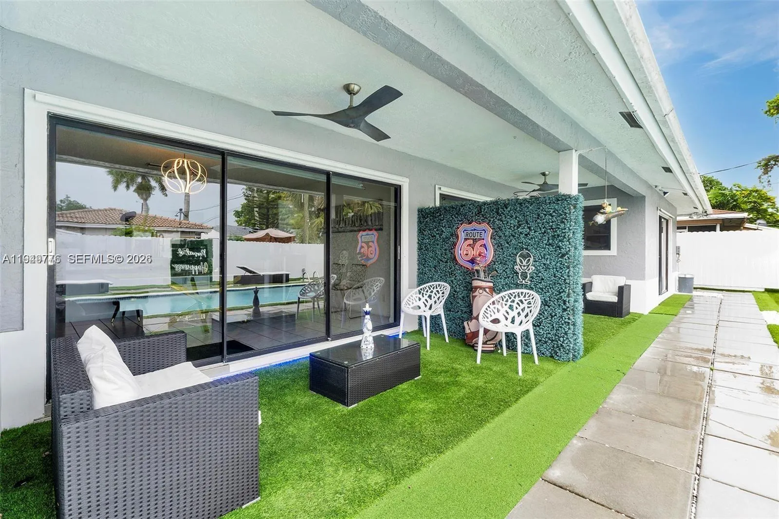 806 Ne 6th St, Hallandale Beach, Florida 33009, Hallandale Beach, Florida 33009, ,Residential Income,For Sale,806 Ne 6th St, Hallandale Beach, Florida 33009,A11949776