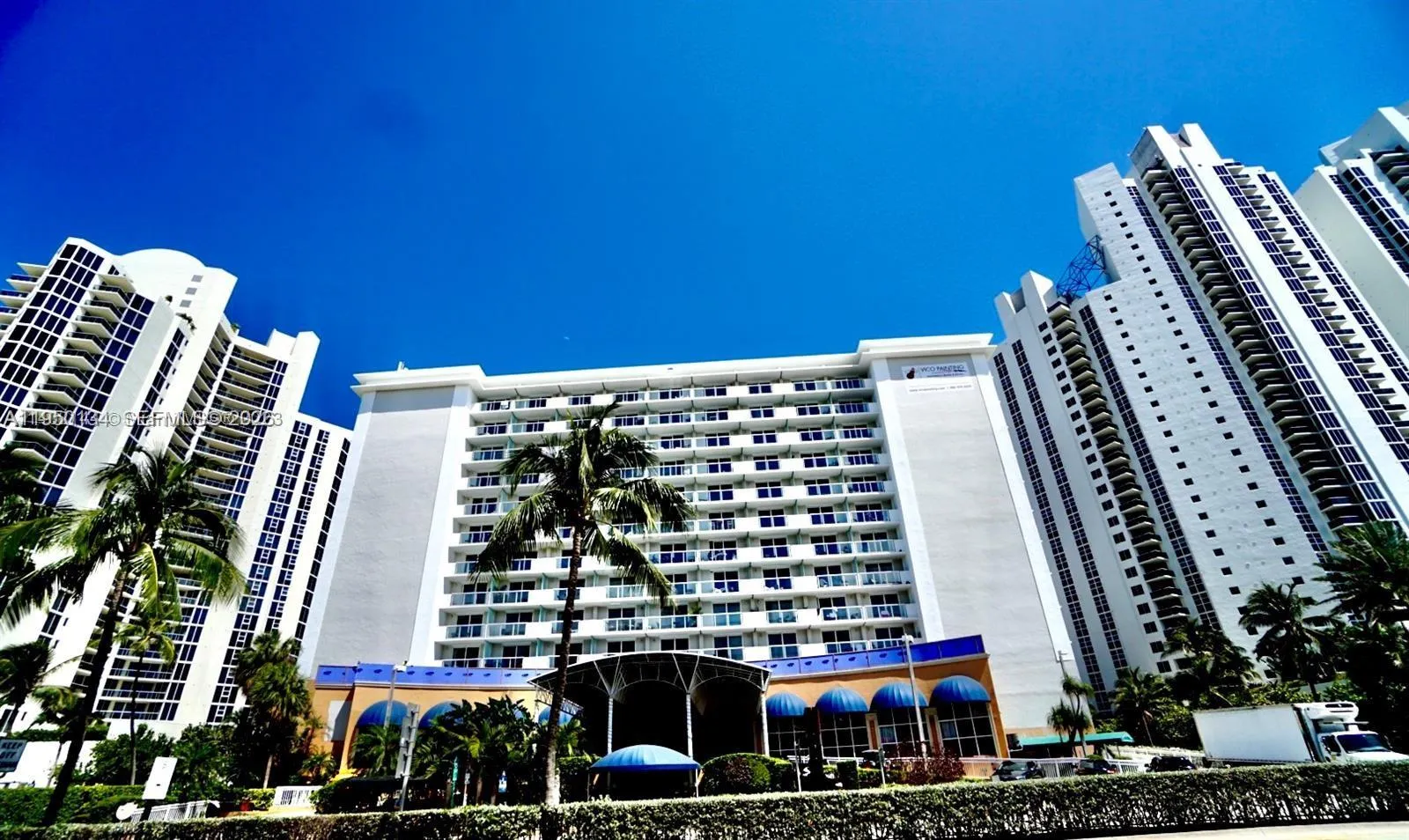 19201 Collins Ave 1033, Sunny Isles Beach, Florida, Sunny Isles Beach, Florida 33160, ,1 BathroomBathrooms,Residential,For Sale,19201 Collins Ave 1033, Sunny Isles Beach, Florida,A11950134