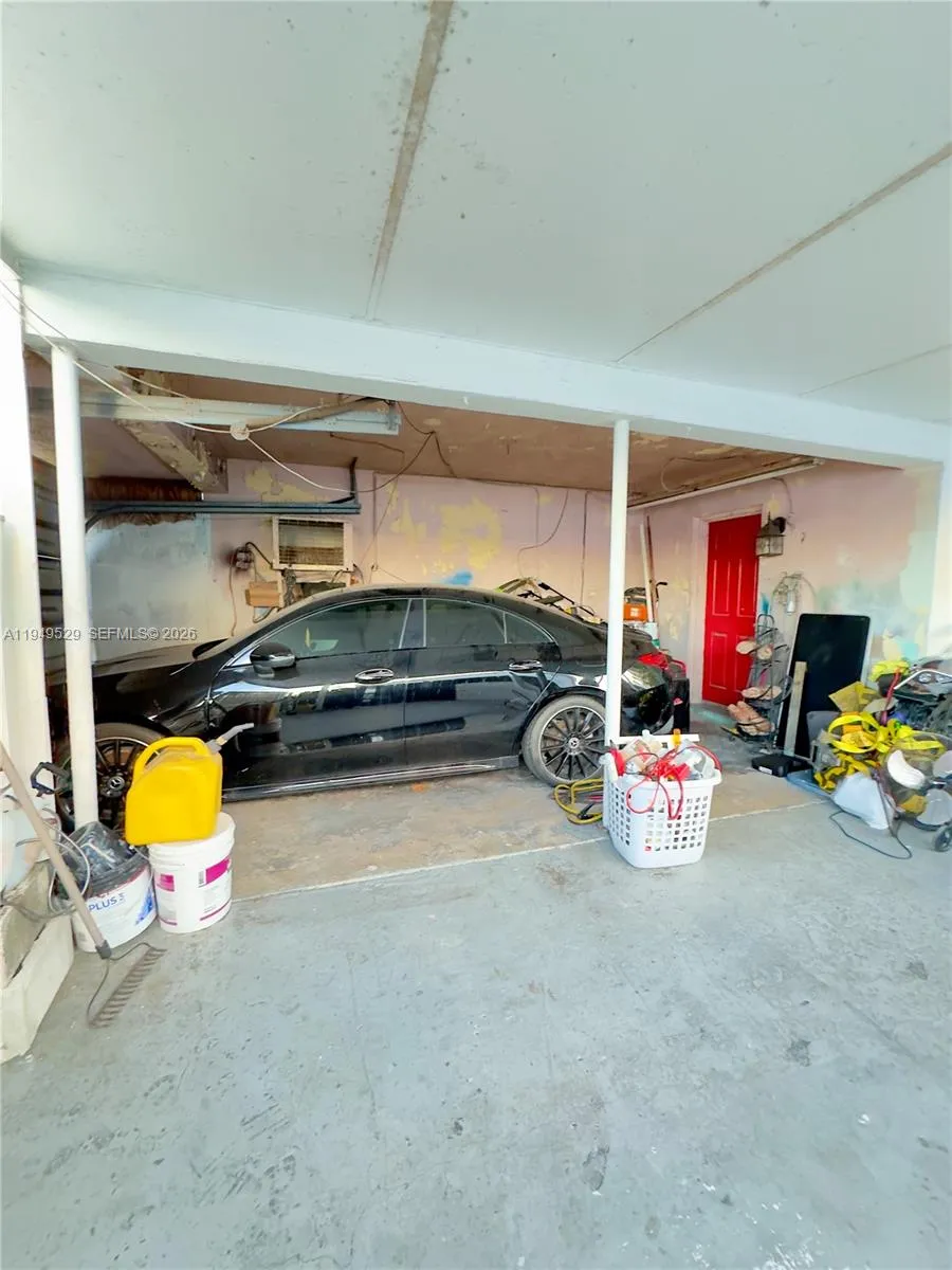 4910 Nw 173rd St, Miami Gardens, Florida 33055, Miami Gardens, Florida 33055, 4 Bedrooms Bedrooms, ,2 BathroomsBathrooms,Residential,For Sale,4910 Nw 173rd St, Miami Gardens, Florida 33055,A11949529