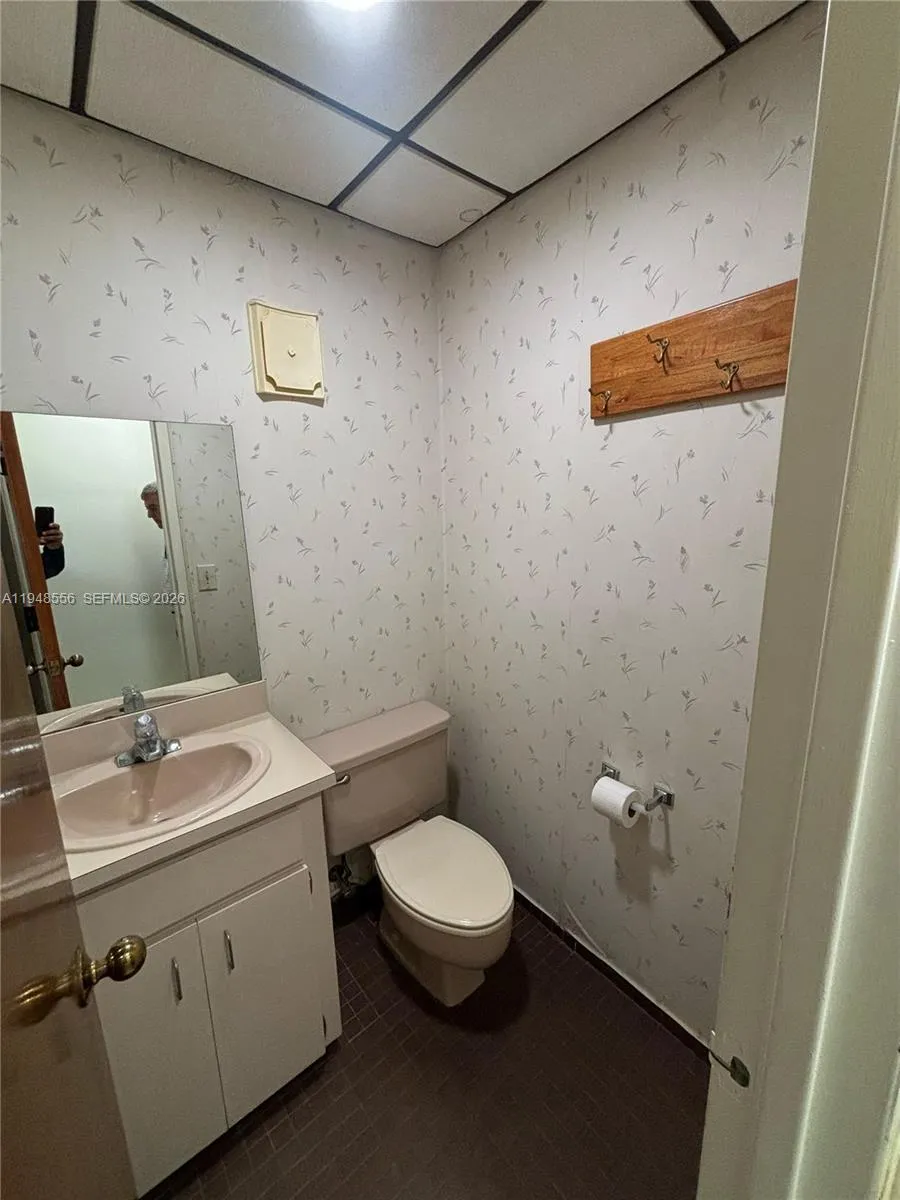 9260 Hammocks Blvd 104, Miami, Florida 33196, Miami, Florida 33196, ,Commercial Lease,For Rent,9260 Hammocks Blvd 104, Miami, Florida 33196,A11948556