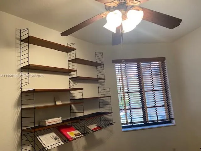 1659 Passion Vine Cir 18-4, Weston, Florida 33326, Weston, Florida 33326, 4 Bedrooms Bedrooms, ,2 BathroomsBathrooms,Residential,For Sale,1659 Passion Vine Cir 18-4, Weston, Florida 33326,A11950190