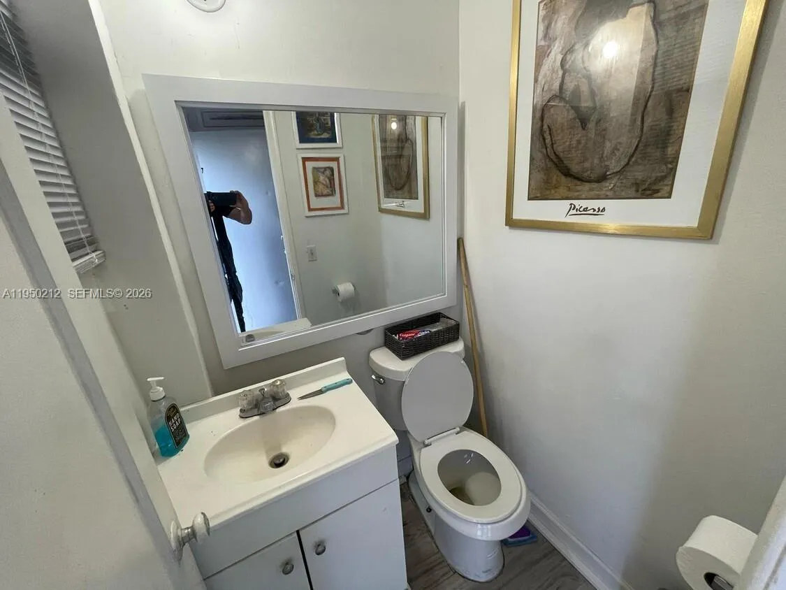 Miami, Florida 33144, ,Commercial Lease,For Rent,A11950212