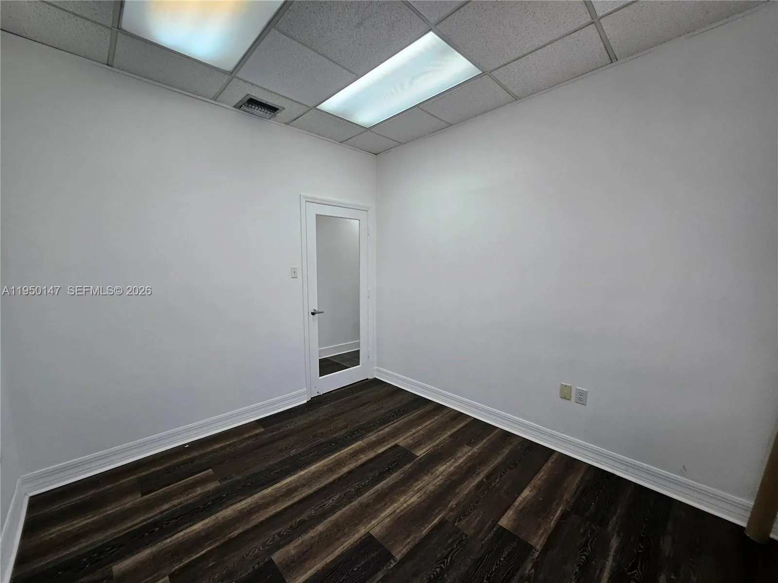 11400 W Flagler St 206, Sweetwater, Florida 33174, Sweetwater, Florida 33174, ,Commercial Lease,For Rent,11400 W Flagler St 206, Sweetwater, Florida 33174,A11950147