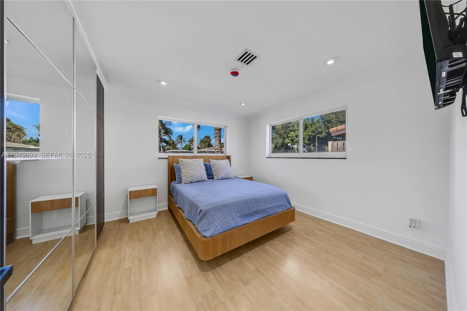 800 Se 3rd Ter, Pompano Beach, Florida 33060, Pompano Beach, Florida 33060, 3 Bedrooms Bedrooms, ,3 BathroomsBathrooms,Residential Lease,For Rent,800 Se 3rd Ter, Pompano Beach, Florida 33060,A11949899