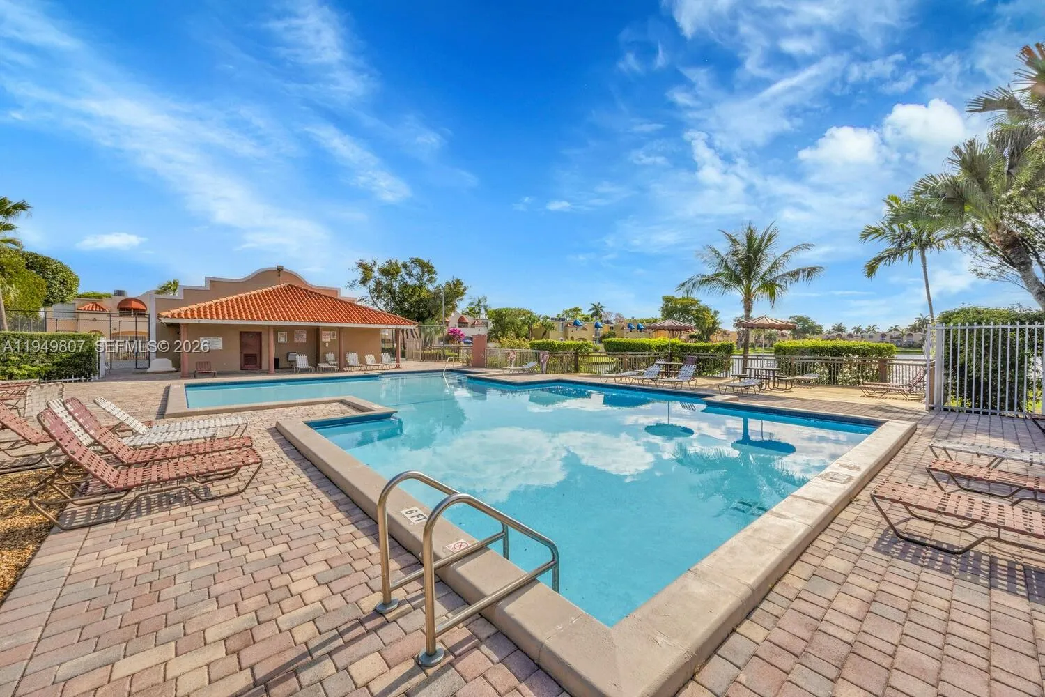 390 Nw 86th Ct 803, Miami, Florida 33126, Miami, Florida 33126, 3 Bedrooms Bedrooms, ,2 BathroomsBathrooms,Residential,For Sale,390 Nw 86th Ct 803, Miami, Florida 33126,A11949807