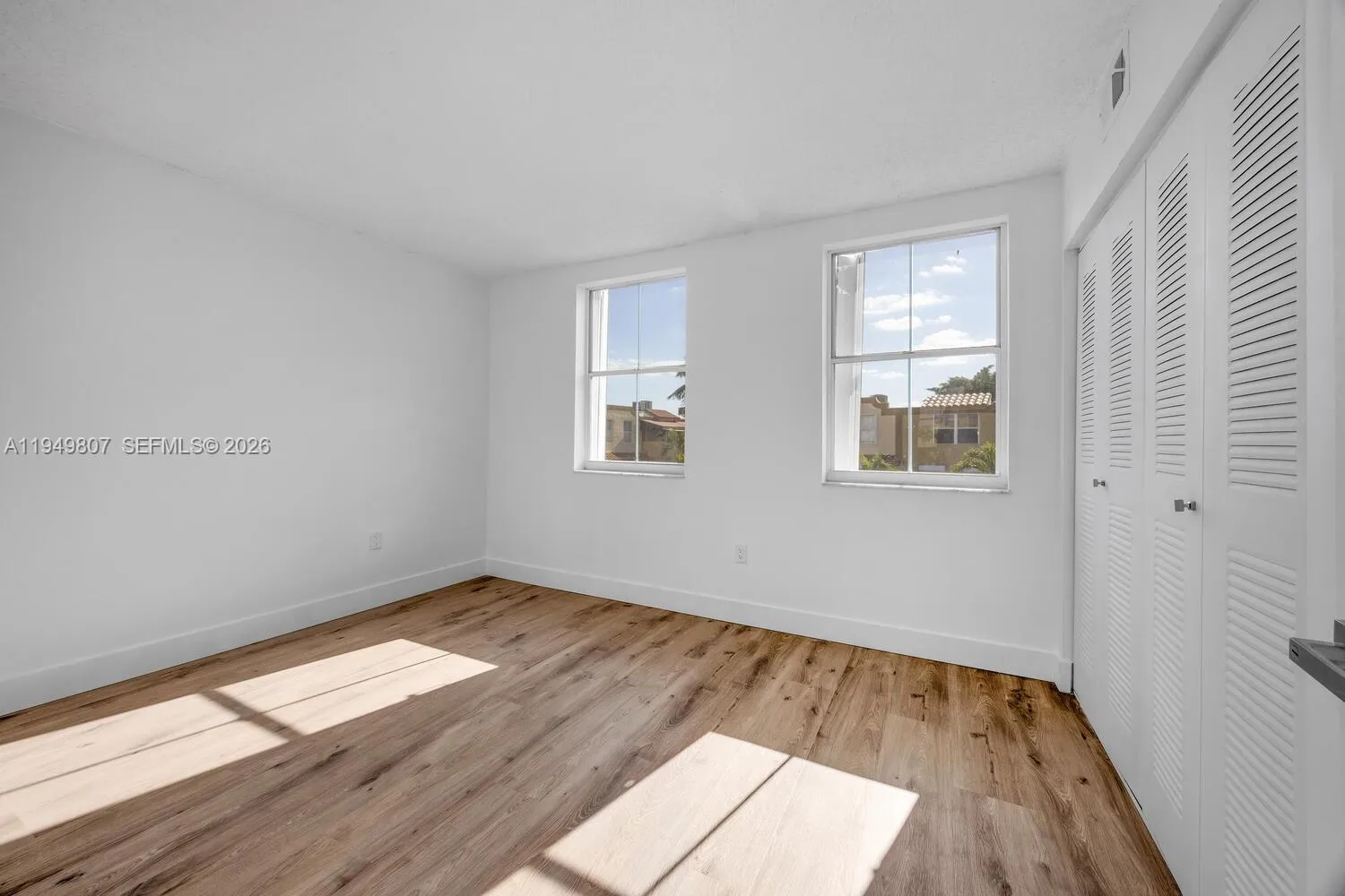 390 Nw 86th Ct 803, Miami, Florida 33126, Miami, Florida 33126, 3 Bedrooms Bedrooms, ,2 BathroomsBathrooms,Residential,For Sale,390 Nw 86th Ct 803, Miami, Florida 33126,A11949807