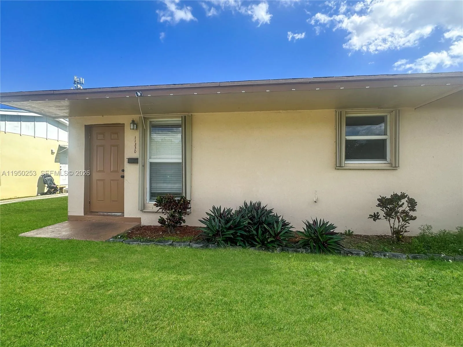 11330 Sw 207th Dr Left, Miami, Florida 33189, Miami, Florida 33189, 2 Bedrooms Bedrooms, ,1 BathroomBathrooms,Residential Lease,For Rent,11330 Sw 207th Dr Left, Miami, Florida 33189,A11950253