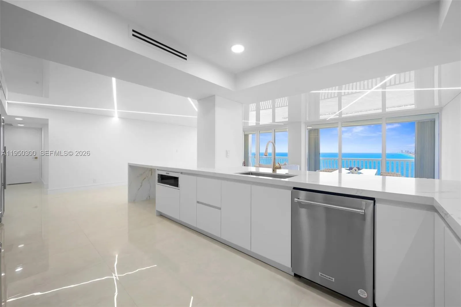 2200 S Ocean Ln 2204, Fort Lauderdale, Florida 333, Fort Lauderdale, Florida 33316, 2 Bedrooms Bedrooms, ,2 BathroomsBathrooms,Residential,For Sale,2200 S Ocean Ln 2204, Fort Lauderdale, Florida 333,A11950300