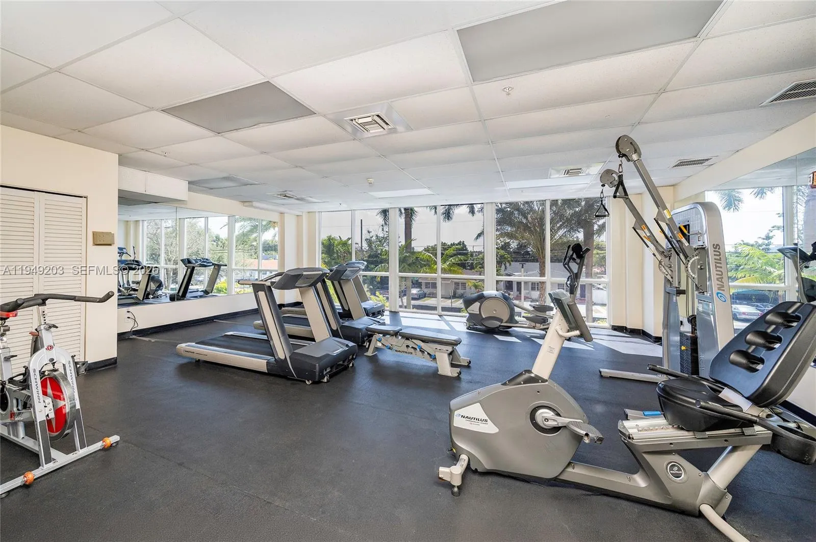 3500 Coral Way 414, Miami, Florida 33145, Miami, Florida 33145, 1 Bedroom Bedrooms, ,1 BathroomBathrooms,Residential Lease,For Rent,3500 Coral Way 414, Miami, Florida 33145,A11949203
