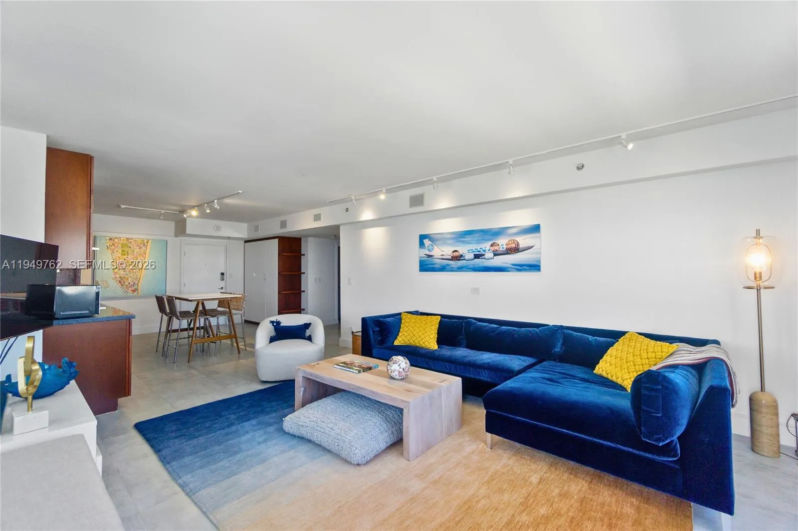 100 Lincoln Rd 1447, Miami Beach, Florida 33139, Miami Beach, Florida 33139, 2 Bedrooms Bedrooms, ,2 BathroomsBathrooms,Residential Lease,For Rent,100 Lincoln Rd 1447, Miami Beach, Florida 33139,A11949762